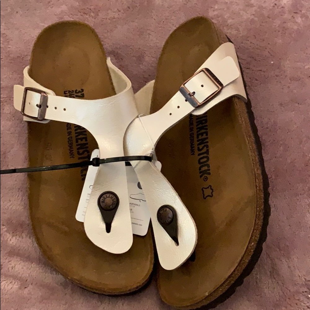 NWT Birkenstock’s